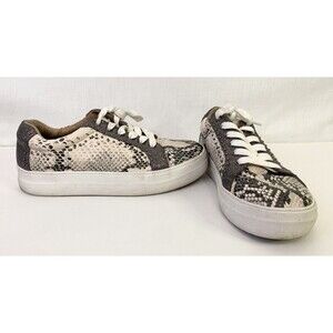 Steve Madden Leather Flocked Sneaker Size 7.5 Low Top Snake Animal Print Studs